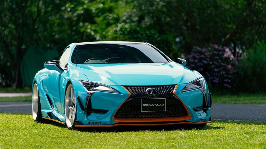  Lexus LC500 Semi-Gulf by Wald 2018 года  (фото 1 из 15)